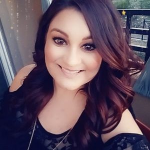 Meet your Posher, Lucia